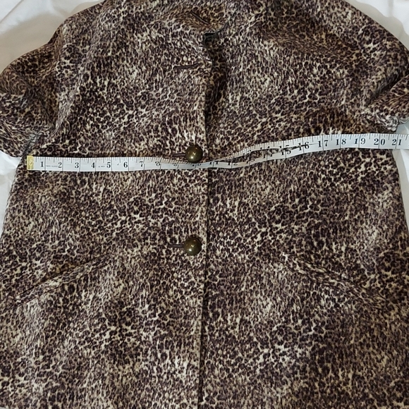 Talbots Tantalizing leopard print light Jacket - Picture 7 of 10